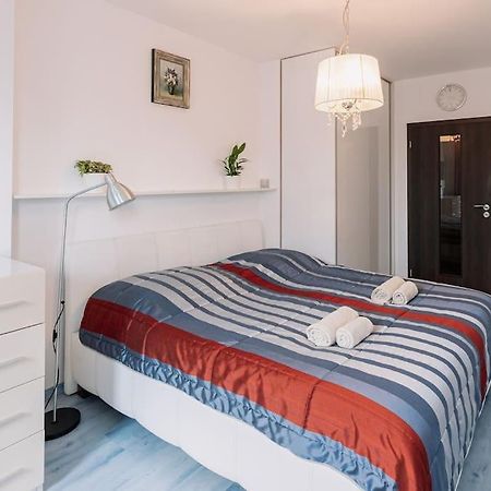 Family Aquarium Haven Apartment Bratislava Ngoại thất bức ảnh